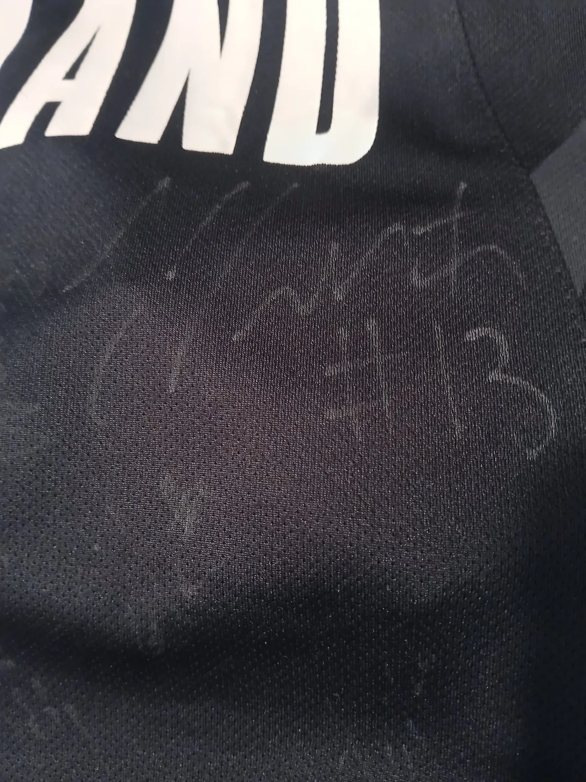 NZ Basketball Singlet 3XL – McRae 22 (Signed Look)