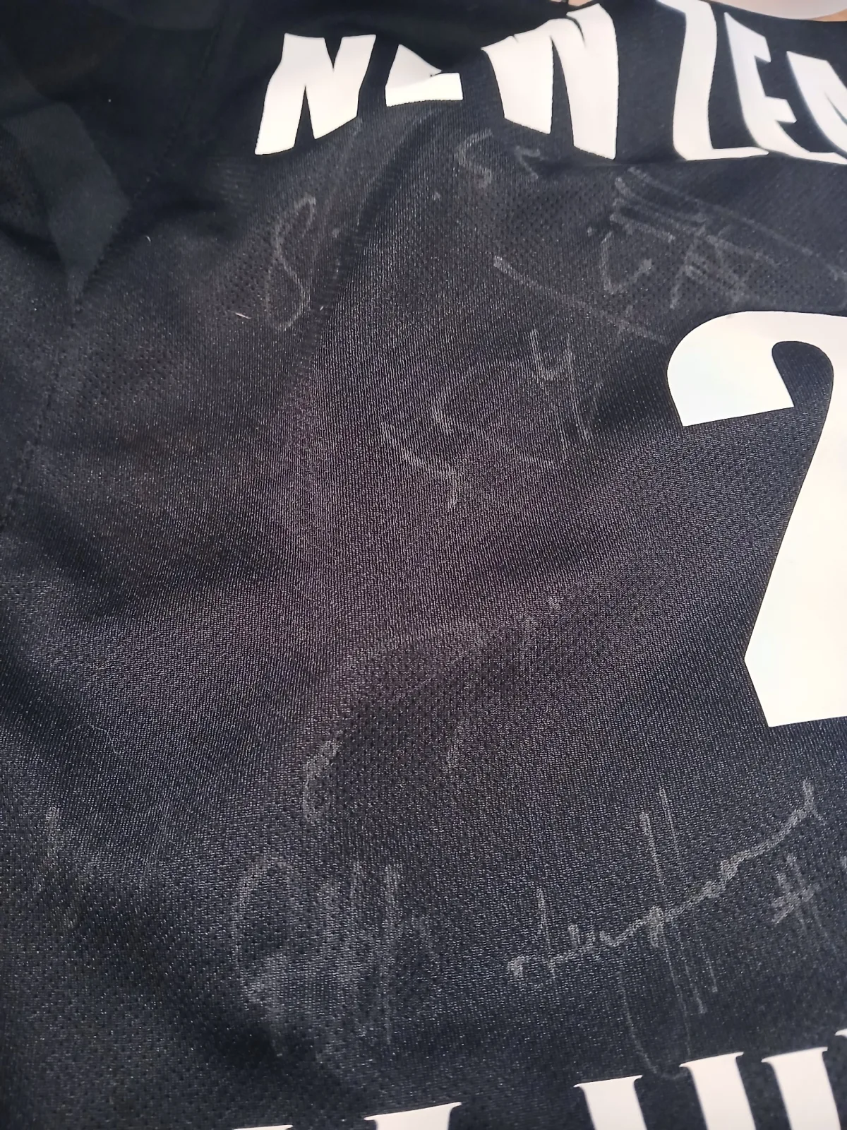 NZ Basketball Singlet 3XL – McRae 22 (Signed Look)