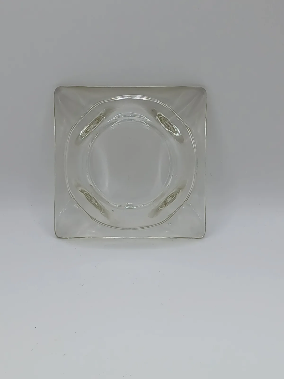 Kaaru-style / Mid-century NZ pressed glass ashtray - Clear