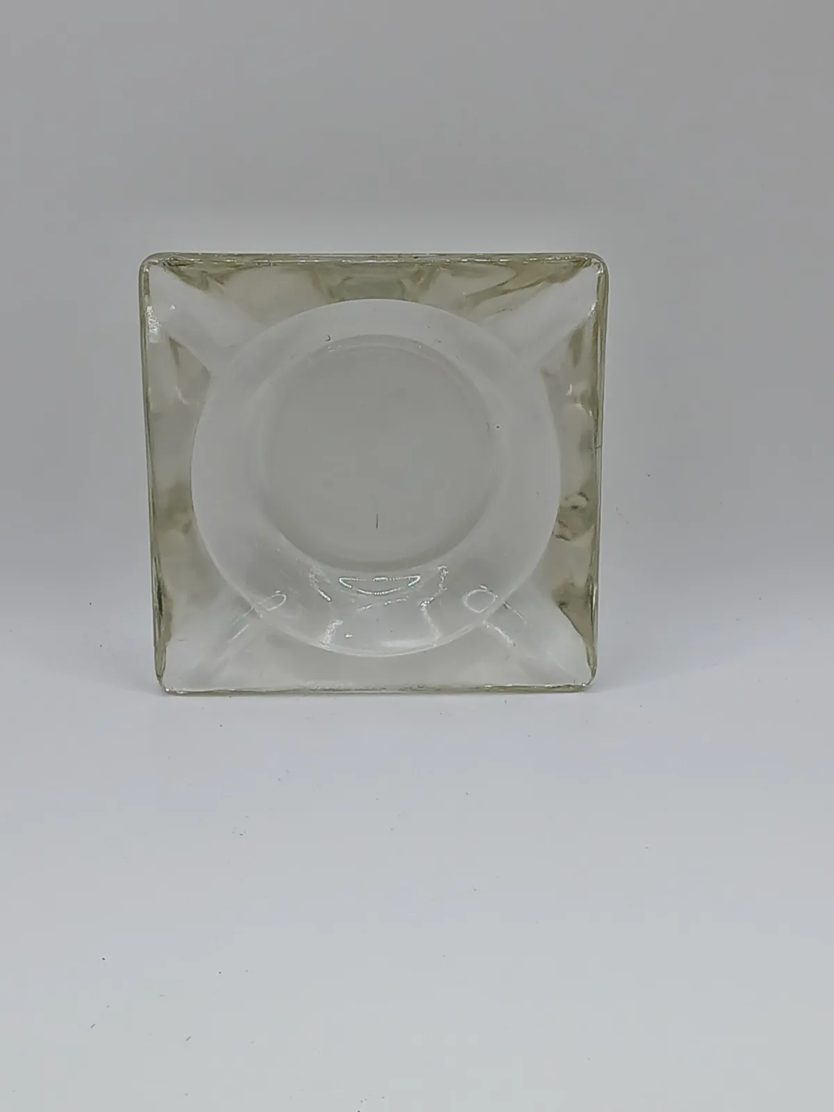 Kaaru-style / Mid-century NZ pressed glass ashtray - Clear