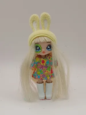 Na Na Na Surprise Mini Doll Bebe Groovy Bunny Hat Series 4 MGA