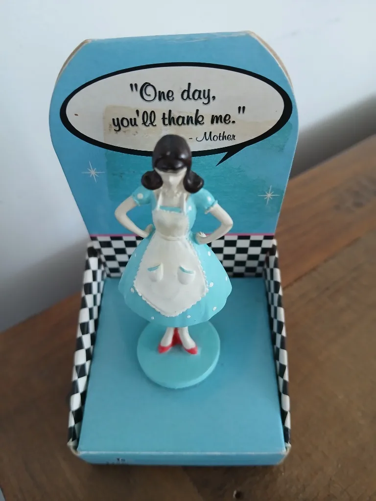 One day, you'll thank me™ Figurine - Blue