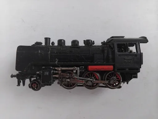 Märklin H0 Steam Locomotive BR 24 058 – Classic 3-Rail AC (Cat. 3003)