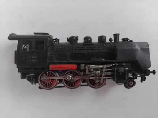 Märklin H0 Steam Locomotive BR 24 058 – Classic 3-Rail AC (Cat. 3003)