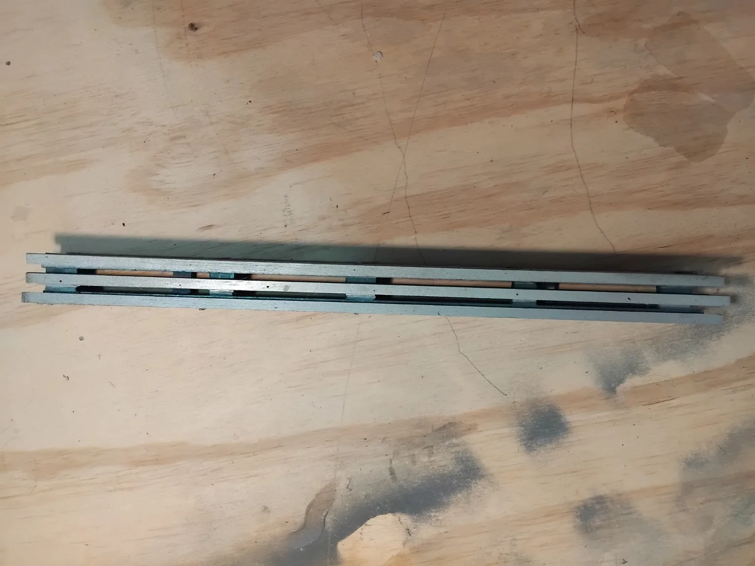 HO Scale Elevated Track / Viaduct Section – 44.5cm