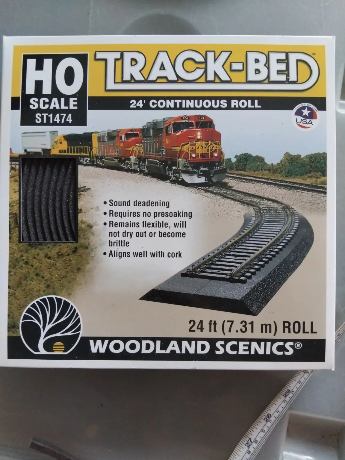 Woodland Scenics HO Scale Track-Bed Bundle – 24ft Roll + 4m Extra